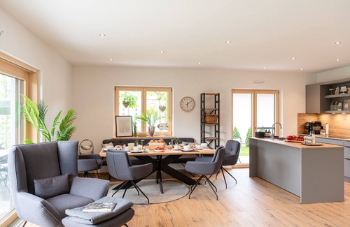 Windschnur Apartment | Vacation home A 170 sqm for max. 6 persons