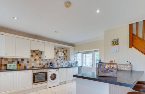 Margam House | Vacation home Cilybe in Swansea - 6 persons, 3 bedrooms