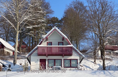 Kirchheim House | Vacation home, detached - lake view - 6 persons - comfortably furnished.
