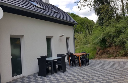 Zweifelscheid Apartment | Vacation home Eifel-Atrium, 150sqm, max. 16 persons