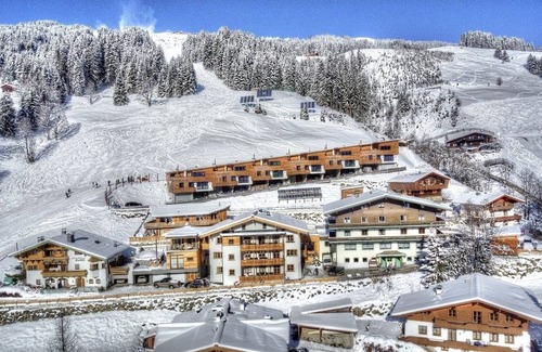 Hinterglemm House | Vacation home for 10 guests with 120m² in Hinterglemm (273725)