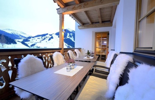 Hinterglemm House | Vacation home for 10 guests with 120m² in Hinterglemm (273725)