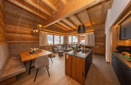 Hinterglemm House | Vacation home for 10 guests with 120m² in Hinterglemm (273717)