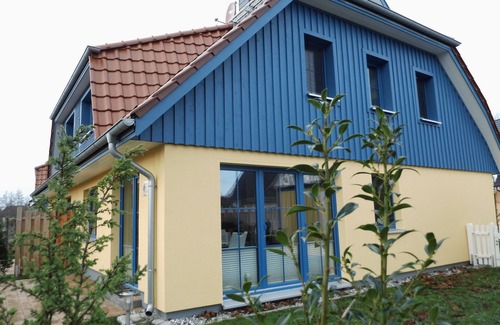 Zingst House | Vacation home for 8 guests with 107m² in Zingst (149210)