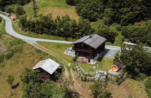 Bischofshofen House | Vacation home for 6 guests with 120m² in Bischofshofen (270118)