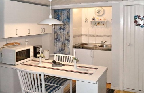 Katrineholm House | Vacation home Forsa Högåsen (SDM108) in Strångsjö - 4 persons, 1 bedrooms