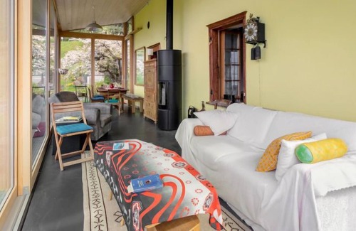 Les Posses-sur-Bex House | Vacation home Germinal in Bex - 6 persons, 4 bedrooms