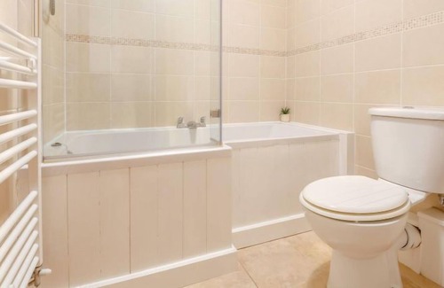 Cwmtirmynach House | Vacation home Glanrafon in Llangollen - 2 persons, 1 bedrooms