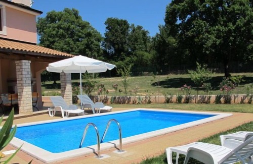 Mofardini House | Vacation home Goran (PRC609) in Porec - 6 persons, 3 bedrooms