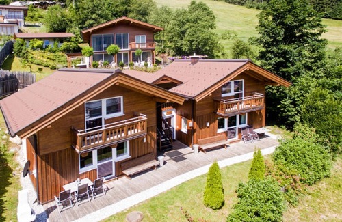 Hundsdorfl House | Vacation home Gunnar by Interhome