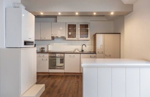 Zentrum House | Vacation home Hannes Kapitänshaus in Husum for up to 4 people