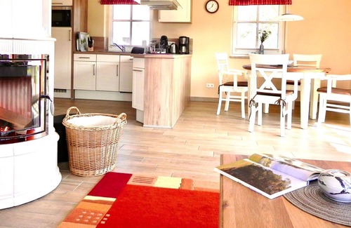 Bodstedt House | Vacation home Haubenlerche 20 - Close to nature - Ferienhäuser Kranichsruh
