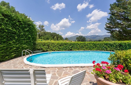 Vicchio House | Vacation Home in Pilarciano with 4 bedrooms sleeps 7