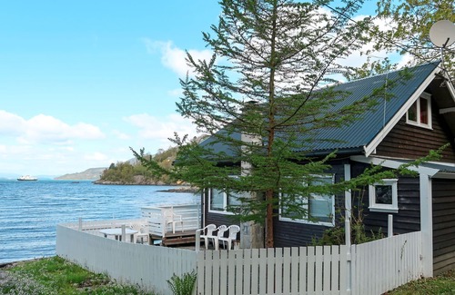 Skanevik House | Vacation home Jokobu by Interhome