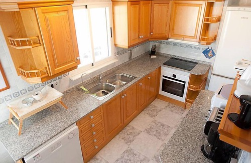 Rafol de Almunia House | Vacation home Lunas by Interhome