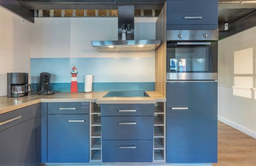 Zentrum House | Vacation home Matthis Skipperhuus in Husum for up to 4 people