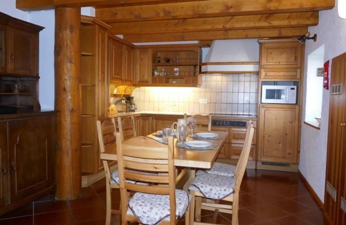 Leontica House | Vacation home Mona by Interhome