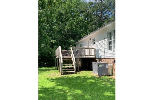 Shallotte House | Vacation home only 6 minutes from the beach