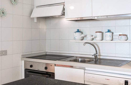 Portisco House | Vacation Home Rena Bianca Flat with Sea View, Terrace & Garden