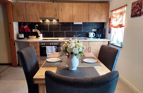 Grossschoenau House | Vacation home Selma by Interhome