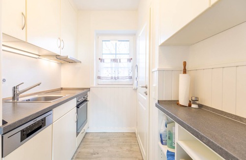 Norderhafen House | Vacation home Steife Brise on Nordstrand for up to 4 people