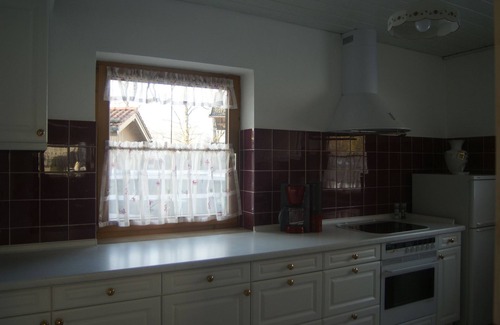 Gmain Apartment | Vacation home with 4 bedrooms and garden in a wonderful location, 130 sqm
