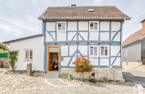 Hitzerode House | Vacation in a monument; Relax in the Geo-Naturpark Frau-Holle-Land, 4 DTV *