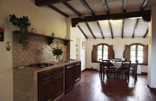Colle di Val d'Elsa Apartment | Vacation in a former 14th century monastery - L'arco apartment
