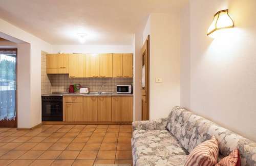 San Giovanni di Fassa Apartment | Vacation Apartment "Ciasa Lino Aloch" with Mountain View & Wi-Fi
