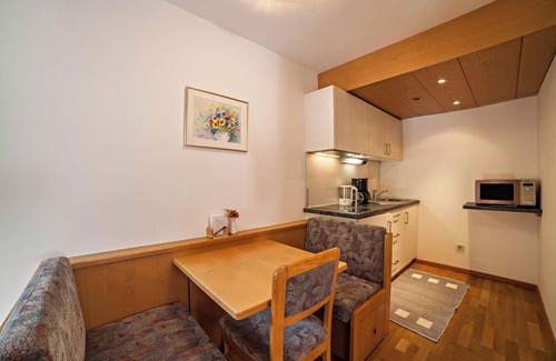 San Martino in Passiria Apartment | Vacation Apartment "Moosmair 1" with Mountain View, Wi-Fi, Terrace & Garden