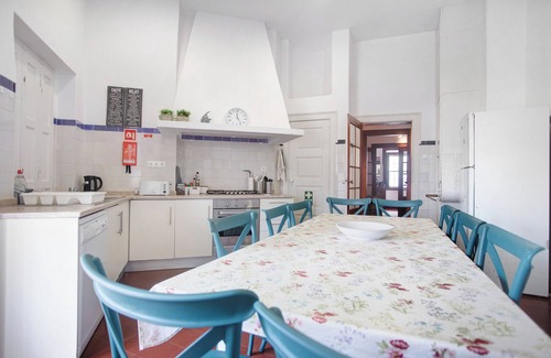 Sao Martinho do Porto House | Vacation Home "São Martinho All The Best" with Sea View, Shared Pool & Wi-Fi