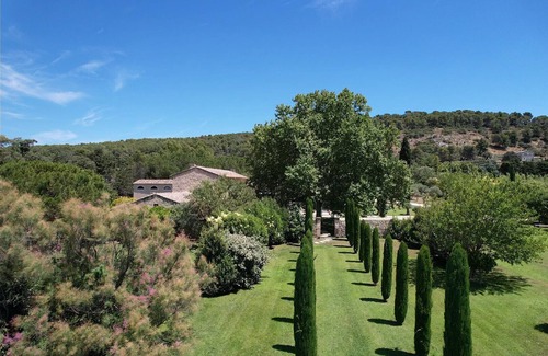 Taillades Villa | Vacation rental farm with pool TAILLADES LS2-11