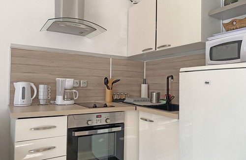 Mouries Condo | Vacation rental house with pool MOURIES LS1-362