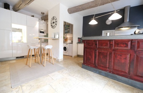 Cheval-Blanc Villa | Vacation rental with pool CHEVAL BLANC LS2-413