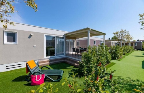 Colà Di Lazise House | Vacation village Le Palme Mobilehome Chalet for 5 persons