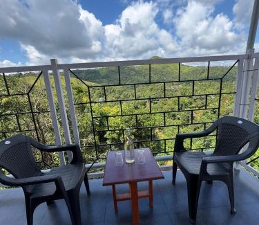Elappara House | Vagamon Hillvalley Pool Resort