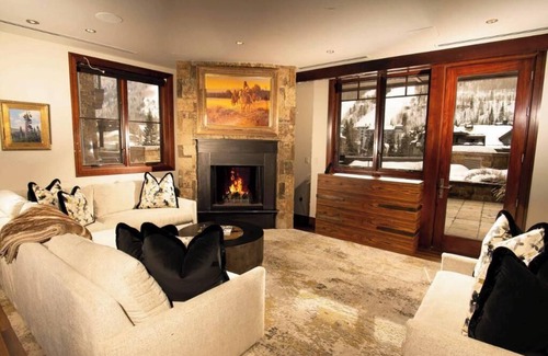 Vail Condo | Vail CO | Solaris Residences | Three Bedroom Soleil