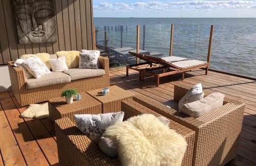 Bovenkarspel Ski Chalet | Vakantie Villa Markermeer