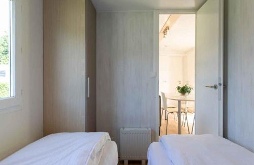 Jabbeke Ski Chalet | Vakantiepark Klein Strand - Comfort Chalet 4p H