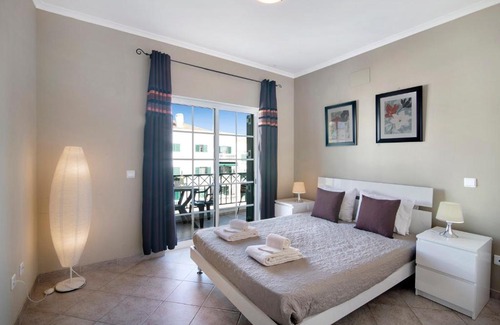 Canada Apartment | Valdi