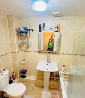 Finsbury Park House | Valente room 134