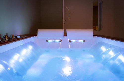 Centro Storico House | Valenza Exclusive Suites & Rooms