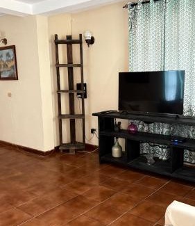 West Coast Apartment | Valley View