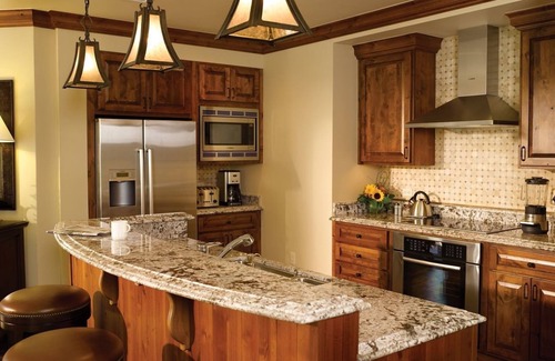 Vail Condo | Valley View Condo | Pool & Whirlpool on site!