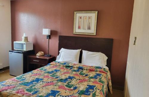 Le Sueur Hotel | Valu stay inn