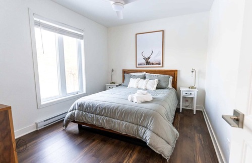 Chertsey House | Van Gogh | spa | sauna | waterfront