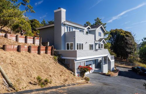 Pine Knolls Estates House | Van Gogh Villa