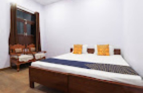 Hardoi House | Vandana Guest House