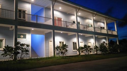Khlong Thom Hotel | Vanilla Ville Resort