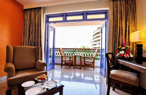 Caranzalem Hotel | Varanda Do Mar